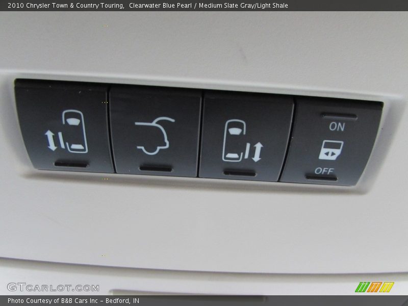 Clearwater Blue Pearl / Medium Slate Gray/Light Shale 2010 Chrysler Town & Country Touring