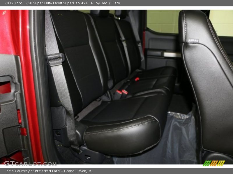 Ruby Red / Black 2017 Ford F250 Super Duty Lariat SuperCab 4x4