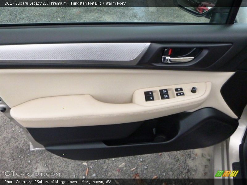Tungsten Metallic / Warm Ivory 2017 Subaru Legacy 2.5i Premium