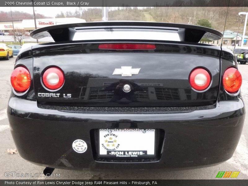 Black / Gray 2006 Chevrolet Cobalt LS Coupe