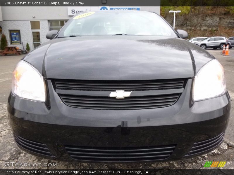 Black / Gray 2006 Chevrolet Cobalt LS Coupe