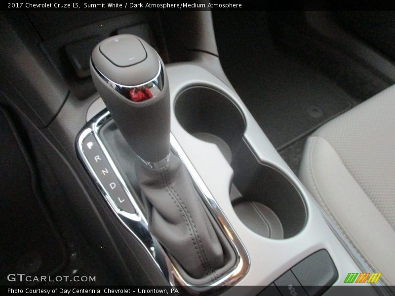 Summit White / Dark Atmosphere/Medium Atmosphere 2017 Chevrolet Cruze LS