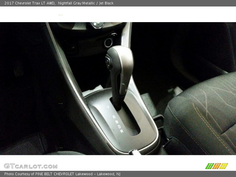 Nightfall Gray Metallic / Jet Black 2017 Chevrolet Trax LT AWD