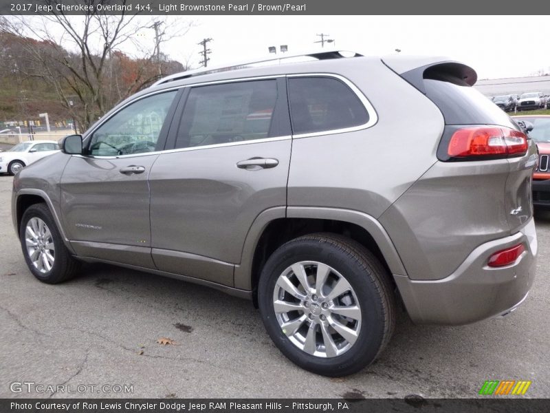  2017 Cherokee Overland 4x4 Light Brownstone Pearl