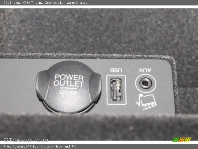 Lunar Grey Metallic / Warm Charcoal 2013 Jaguar XF I4 T