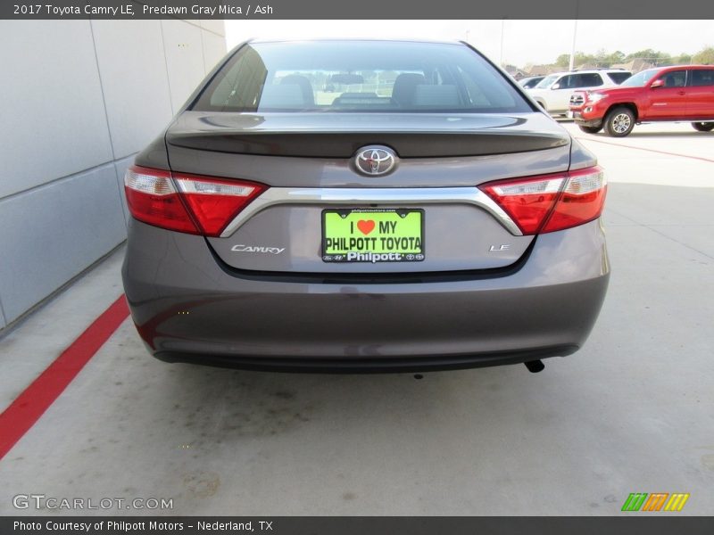 Predawn Gray Mica / Ash 2017 Toyota Camry LE