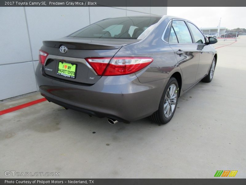 Predawn Gray Mica / Black 2017 Toyota Camry SE