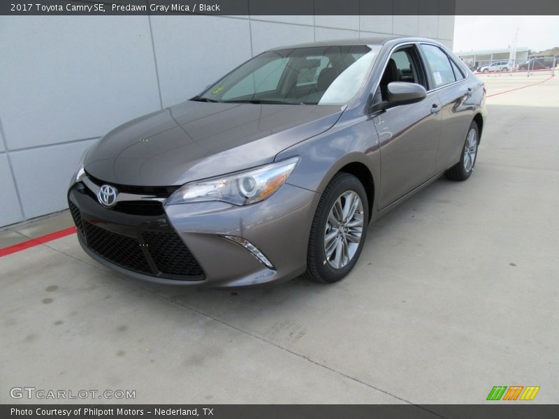 Predawn Gray Mica / Black 2017 Toyota Camry SE