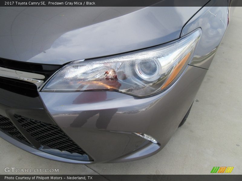 Predawn Gray Mica / Black 2017 Toyota Camry SE
