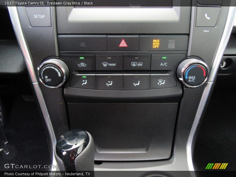 Predawn Gray Mica / Black 2017 Toyota Camry SE