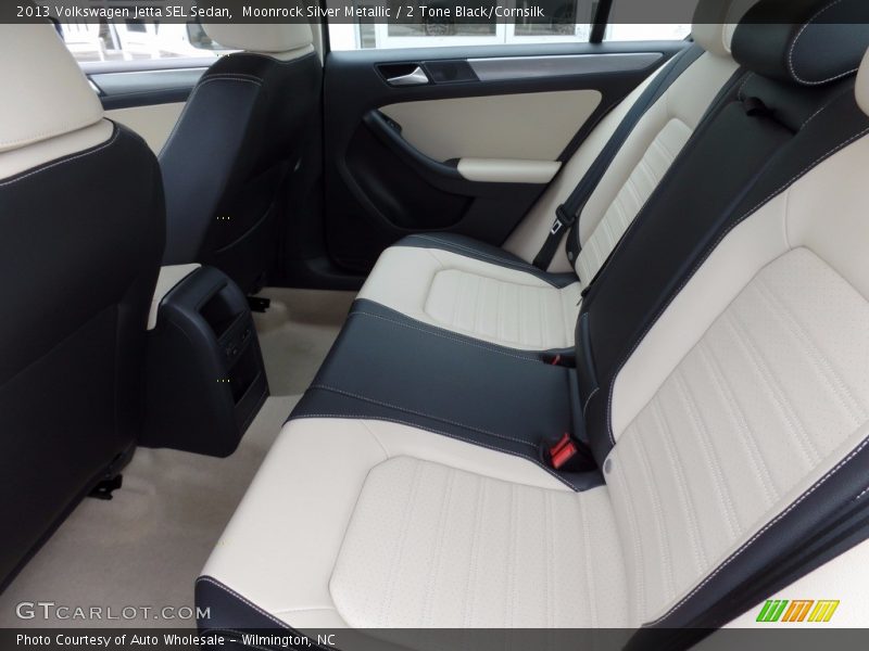 Moonrock Silver Metallic / 2 Tone Black/Cornsilk 2013 Volkswagen Jetta SEL Sedan