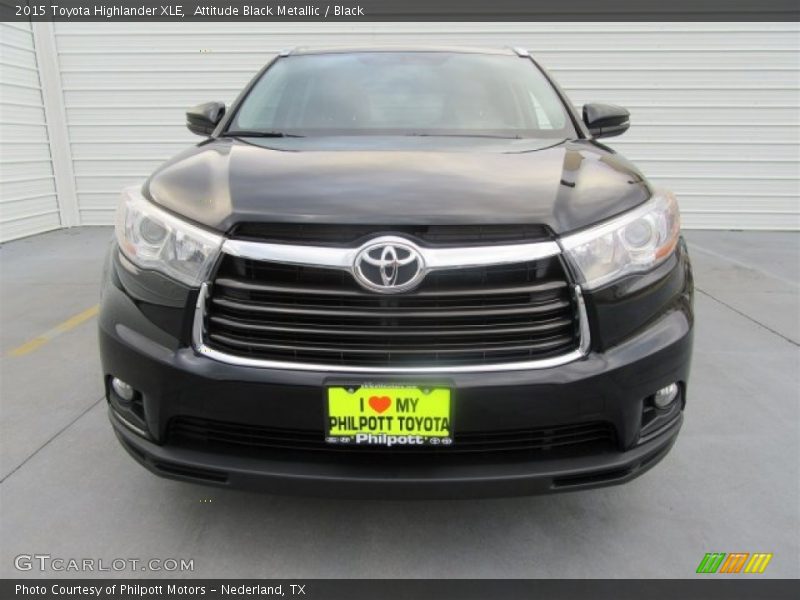Attitude Black Metallic / Black 2015 Toyota Highlander XLE