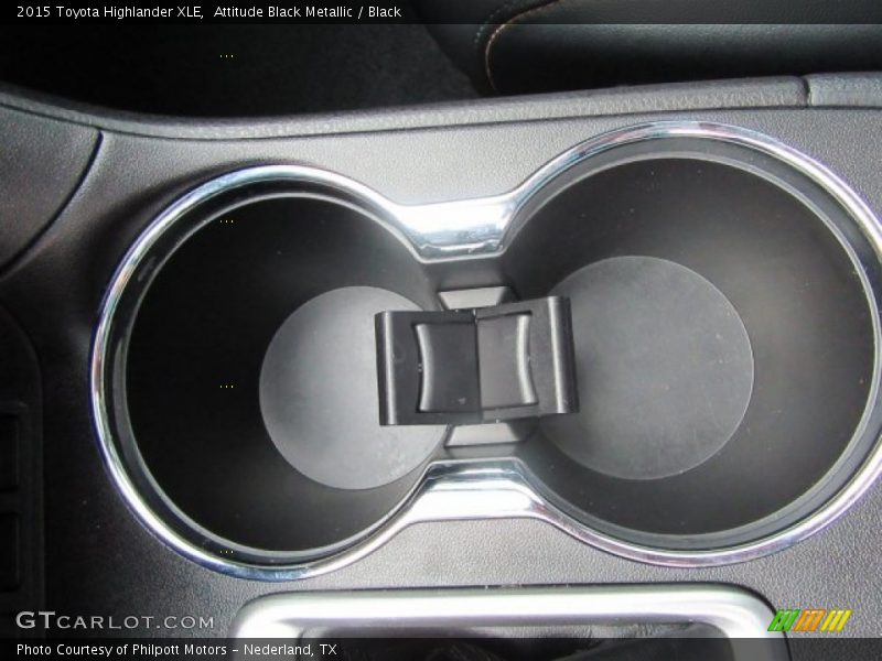 Attitude Black Metallic / Black 2015 Toyota Highlander XLE