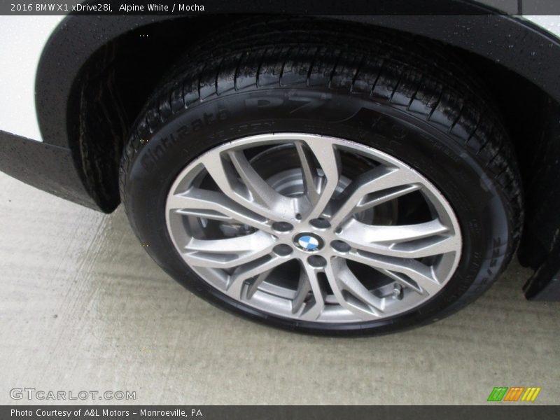 Alpine White / Mocha 2016 BMW X1 xDrive28i