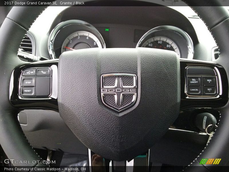 Granite / Black 2017 Dodge Grand Caravan SE