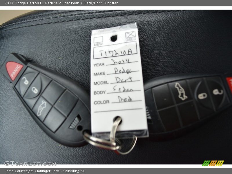 Redline 2 Coat Pearl / Black/Light Tungsten 2014 Dodge Dart SXT
