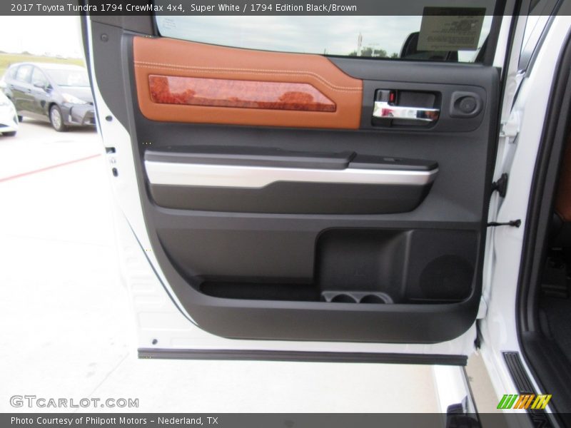 Super White / 1794 Edition Black/Brown 2017 Toyota Tundra 1794 CrewMax 4x4