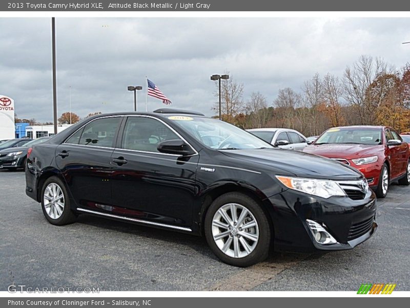 Attitude Black Metallic / Light Gray 2013 Toyota Camry Hybrid XLE