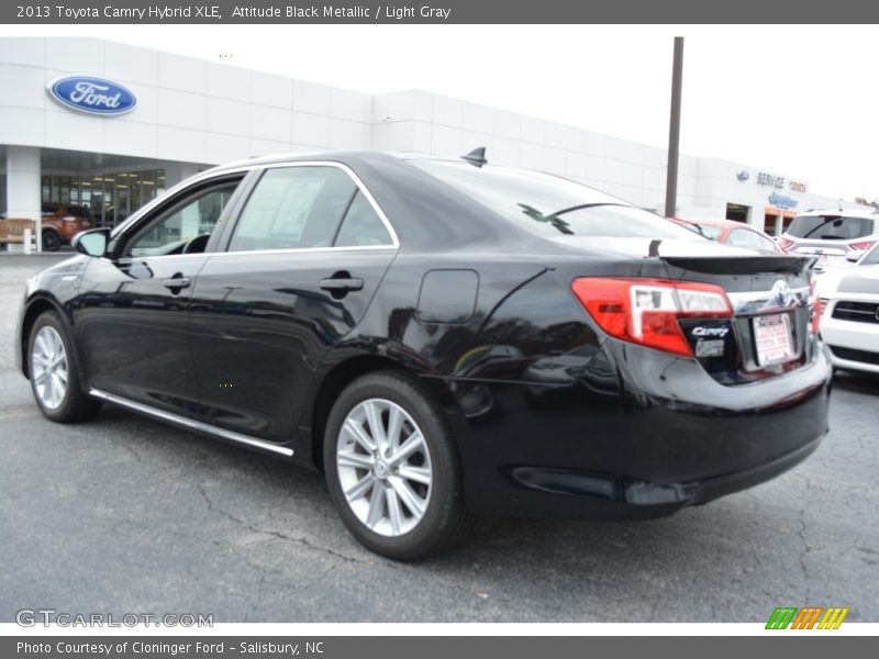 Attitude Black Metallic / Light Gray 2013 Toyota Camry Hybrid XLE
