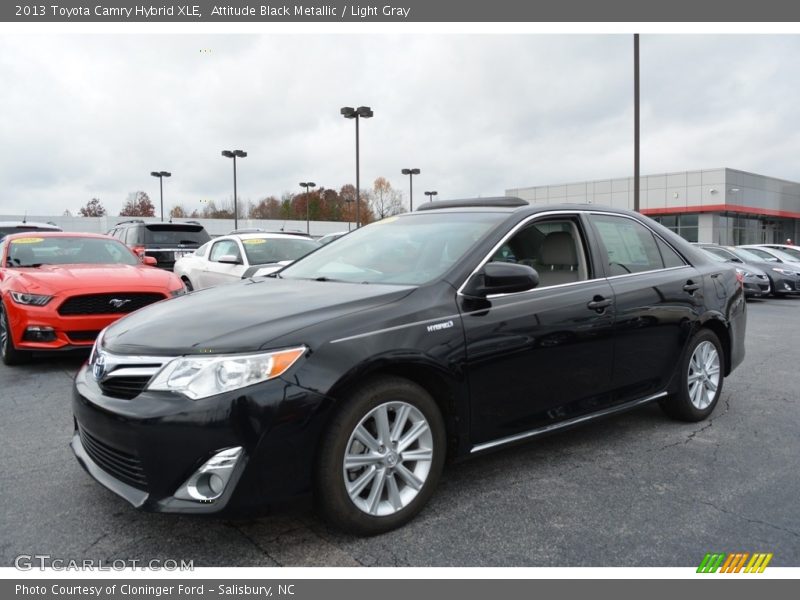 Attitude Black Metallic / Light Gray 2013 Toyota Camry Hybrid XLE