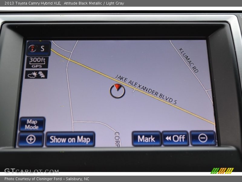 Attitude Black Metallic / Light Gray 2013 Toyota Camry Hybrid XLE