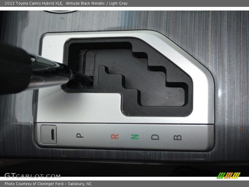 Attitude Black Metallic / Light Gray 2013 Toyota Camry Hybrid XLE