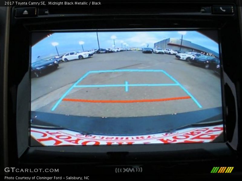 Midnight Black Metallic / Black 2017 Toyota Camry SE