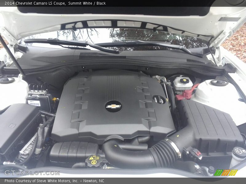 Summit White / Black 2014 Chevrolet Camaro LS Coupe