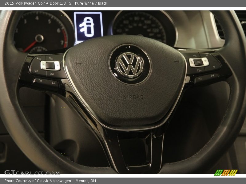 Pure White / Black 2015 Volkswagen Golf 4 Door 1.8T S