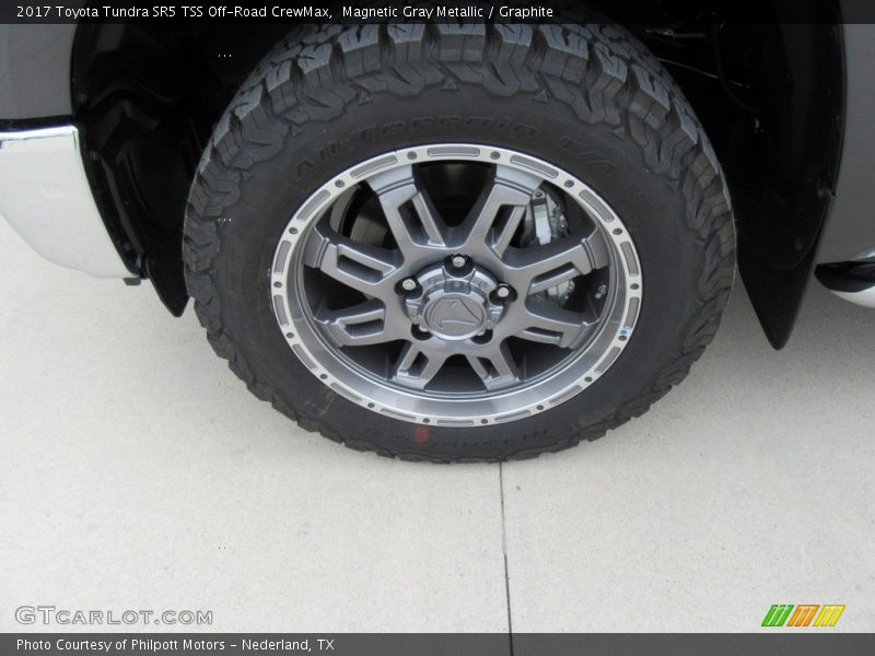 Magnetic Gray Metallic / Graphite 2017 Toyota Tundra SR5 TSS Off-Road CrewMax