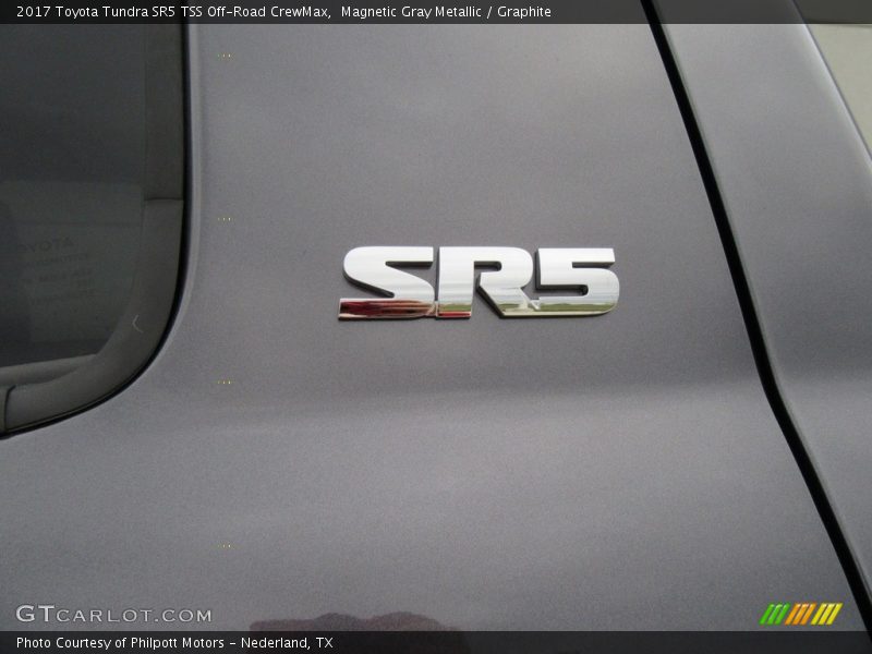 Magnetic Gray Metallic / Graphite 2017 Toyota Tundra SR5 TSS Off-Road CrewMax