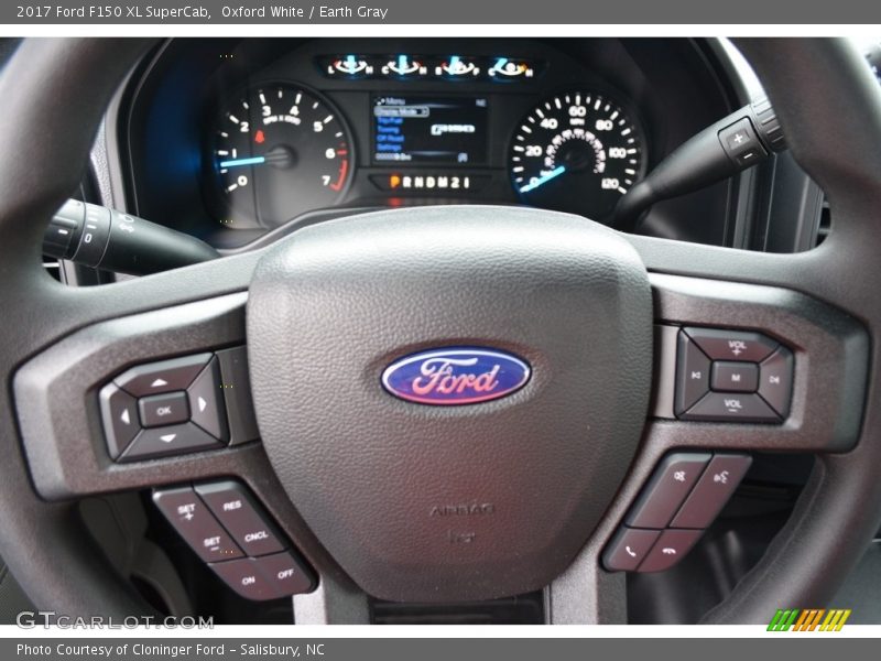 Oxford White / Earth Gray 2017 Ford F150 XL SuperCab