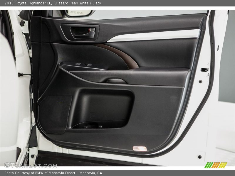 Blizzard Pearl White / Black 2015 Toyota Highlander LE