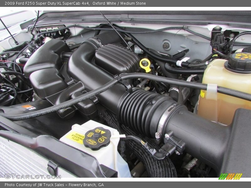 Oxford White / Medium Stone 2009 Ford F250 Super Duty XL SuperCab 4x4