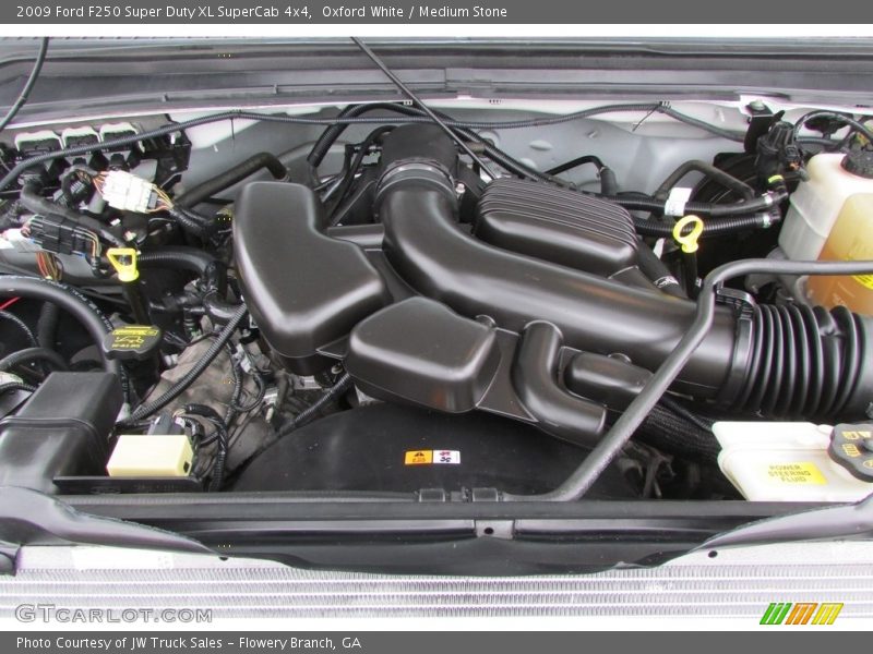 Oxford White / Medium Stone 2009 Ford F250 Super Duty XL SuperCab 4x4