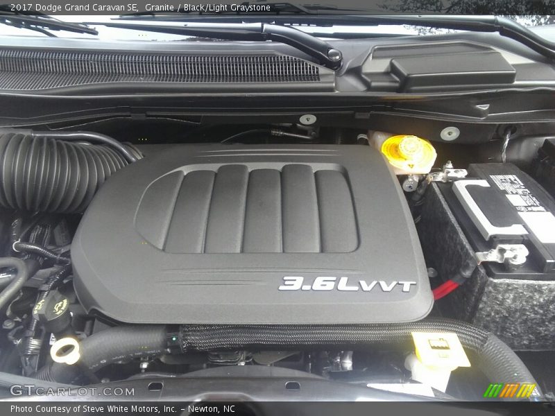 Granite / Black/Light Graystone 2017 Dodge Grand Caravan SE