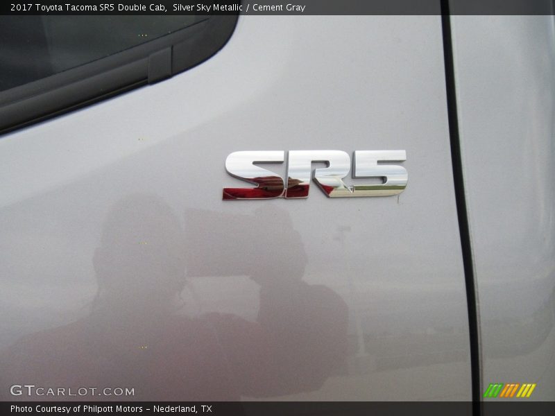 Silver Sky Metallic / Cement Gray 2017 Toyota Tacoma SR5 Double Cab