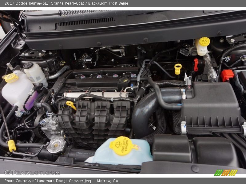 Granite Pearl-Coat / Black/Light Frost Beige 2017 Dodge Journey SE