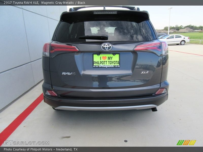 Magnetic Gray Metallic / Black 2017 Toyota RAV4 XLE