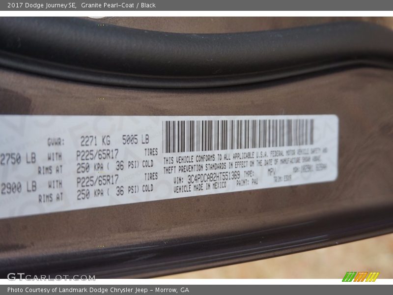 Granite Pearl-Coat / Black 2017 Dodge Journey SE