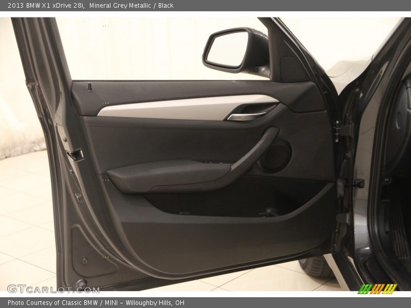 Mineral Grey Metallic / Black 2013 BMW X1 xDrive 28i
