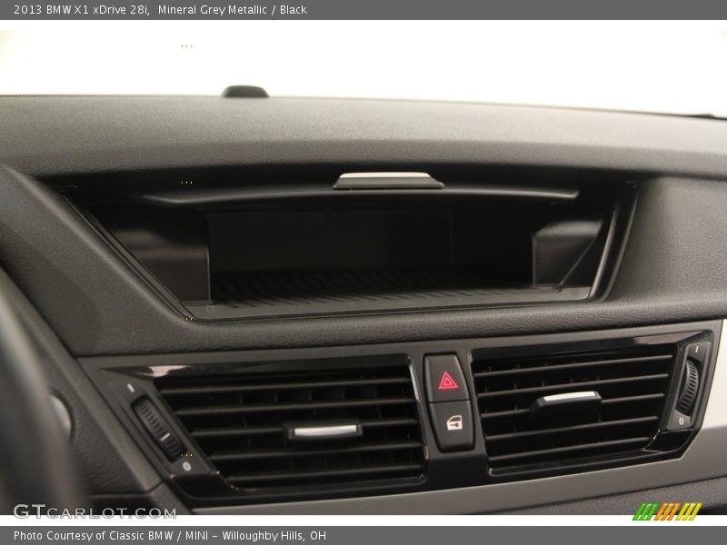 Mineral Grey Metallic / Black 2013 BMW X1 xDrive 28i