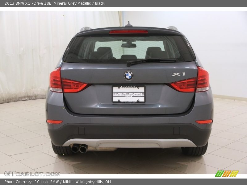 Mineral Grey Metallic / Black 2013 BMW X1 xDrive 28i