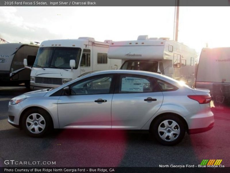 Ingot Silver / Charcoal Black 2016 Ford Focus S Sedan