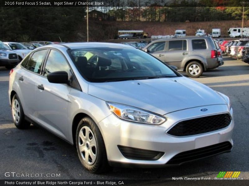 Ingot Silver / Charcoal Black 2016 Ford Focus S Sedan