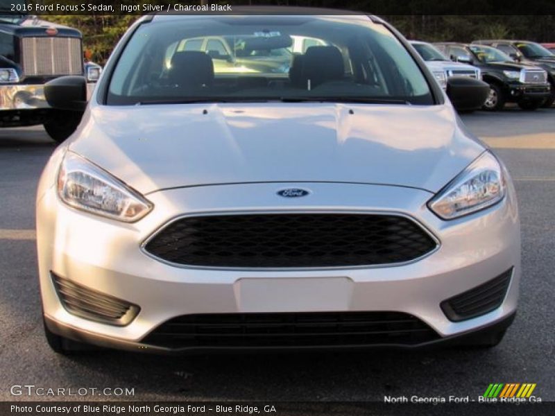 Ingot Silver / Charcoal Black 2016 Ford Focus S Sedan