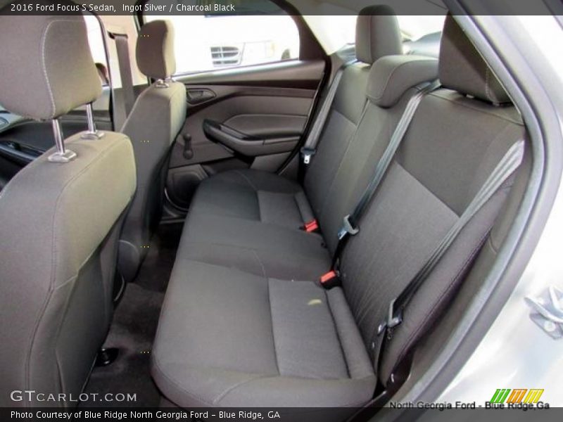 Ingot Silver / Charcoal Black 2016 Ford Focus S Sedan