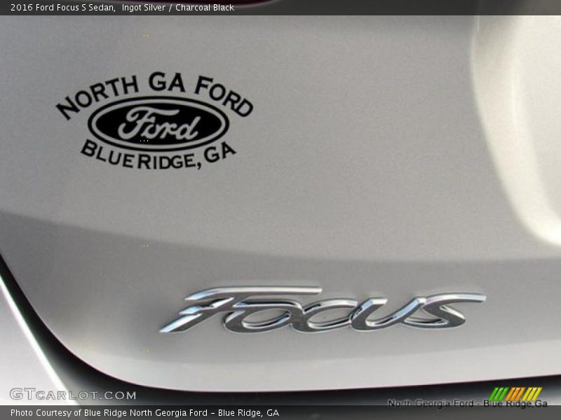 Ingot Silver / Charcoal Black 2016 Ford Focus S Sedan