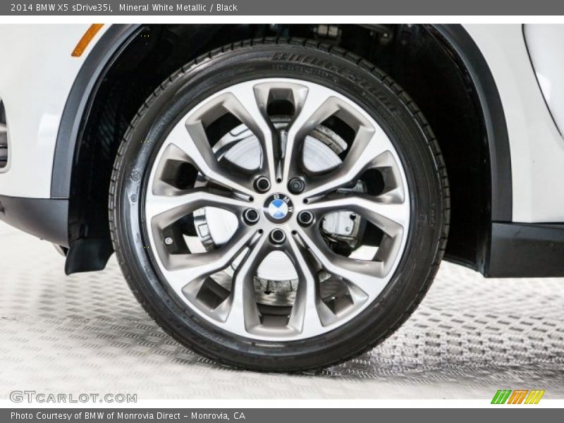 Mineral White Metallic / Black 2014 BMW X5 sDrive35i