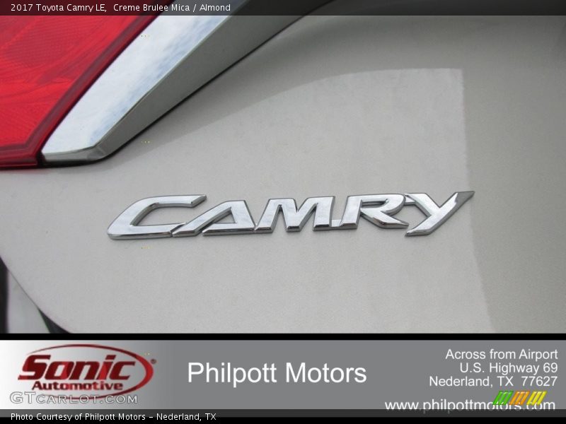 Creme Brulee Mica / Almond 2017 Toyota Camry LE